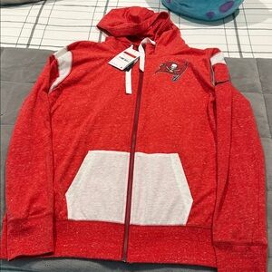 NWT Women’s Nike NFL Tampa Bay Buccaneers size L light weight hoodie